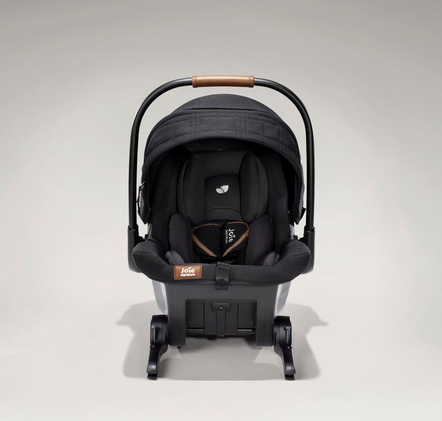 JOIE Sprint Babyschale mit integrierten ISOFIX-Konnektoren